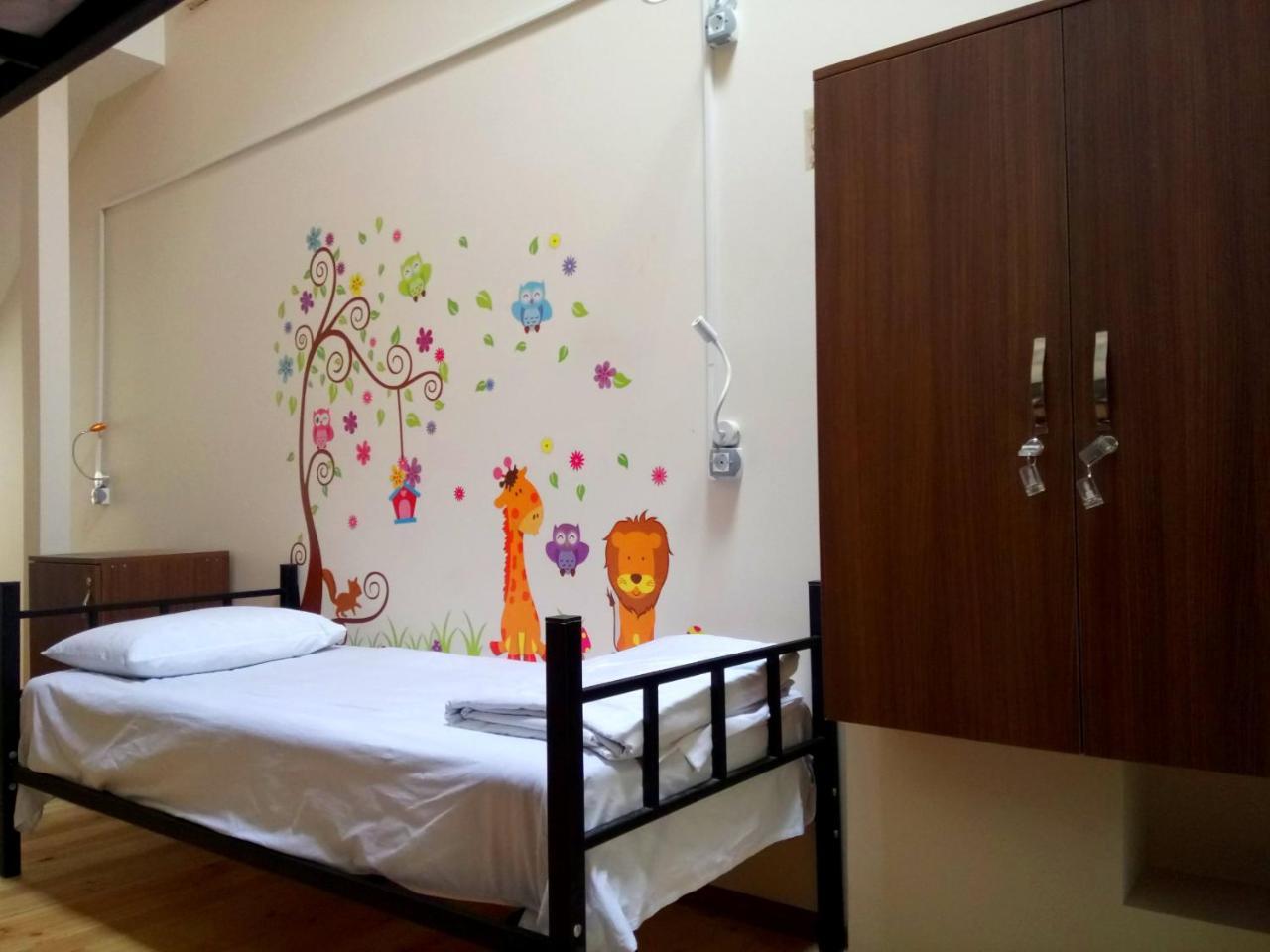 Global Hostel - Marjanishvili Тбілісі Екстер'єр фото